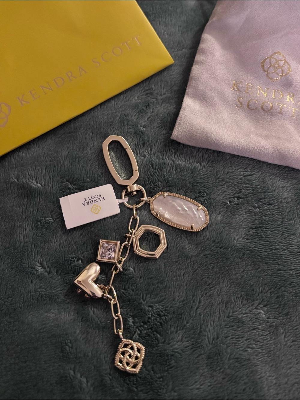 Kendra Scott Elle Gold and Ivory/ white Bag Charm - Picture 4 of 5